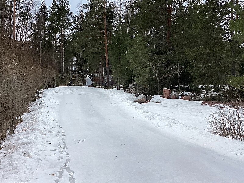 File:Börkö road.jpg