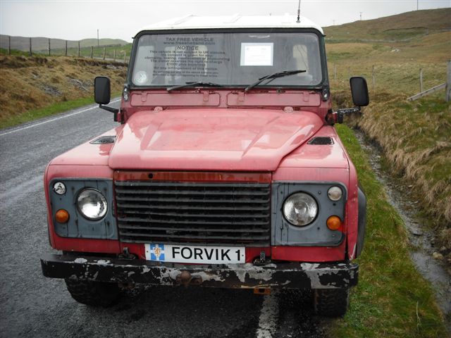 File:Forvik Land Rover Front.jpg