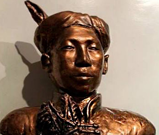 File:Statue of Datu Bago.jpg