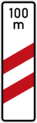Distance to level crossing (100m)