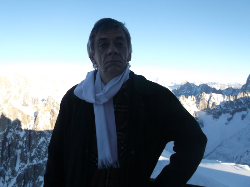 File:H.H. Milomir von und zu Ongal in the Alps on 3 842 m to Mont Blanc.JPG